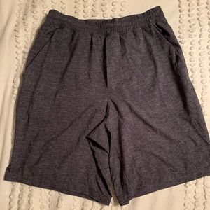 Men’s medium LuLuLemon Shorts